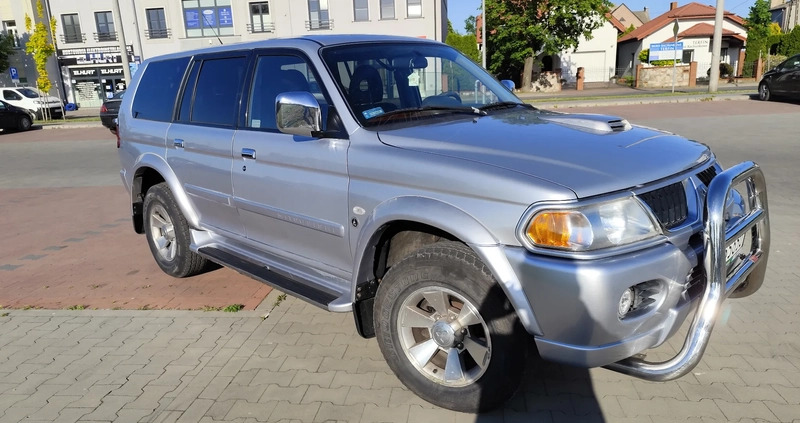 Mitsubishi Pajero cena 42900 przebieg: 93600, rok produkcji 2006 z Skierniewice małe 211